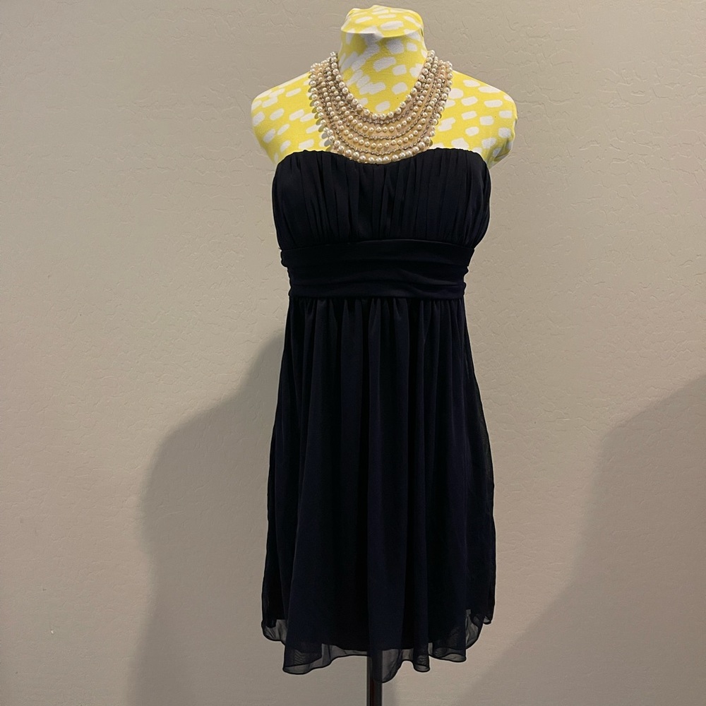 Pearl neck navy blue dress